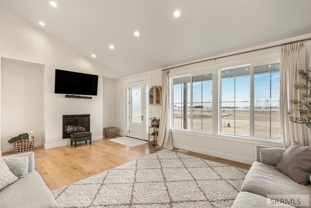 1423 N 950 E, Shelley, ID 83274