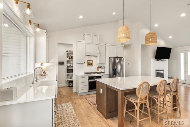 1423 N 950 E, Shelley, ID 83274