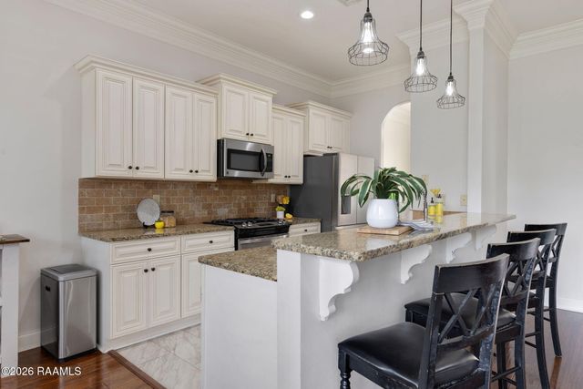 103 Heron Point Drive, Broussard, LA 70518