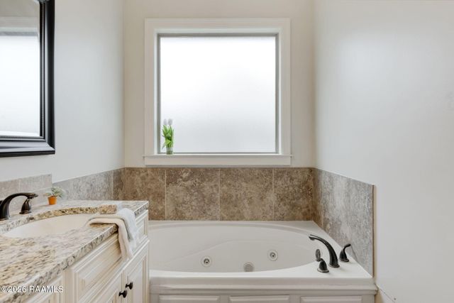 103 Heron Point Drive, Broussard, LA 70518