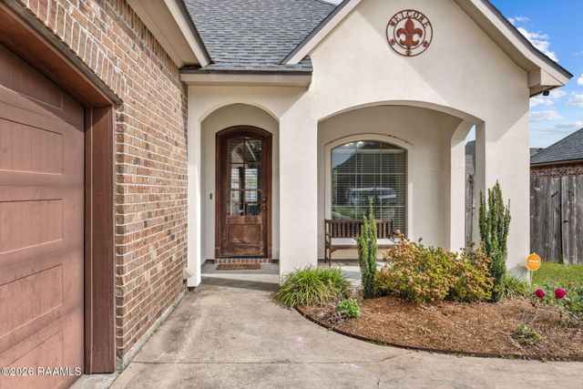 103 Heron Point Drive, Broussard, LA 70518