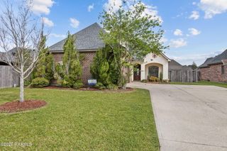 103 Heron Point Drive, Broussard, LA 70518