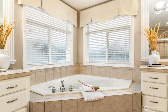 21206 37th Avenue SE, Bothell, WA 98021