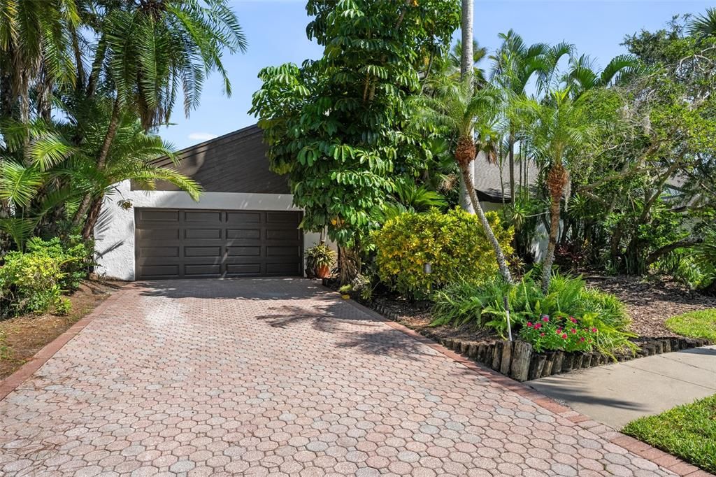14506 ANCHORET ROAD, Tampa, FL 33618