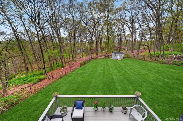 25 Di Rubbo Drive, Cortlandt Manor, NY 10567