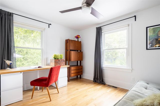 1260 Main Road, Jamesport, NY 11901