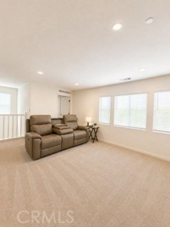 Image 10 of property listing at 29742 Woodcreek, Winchester, CA 92596
