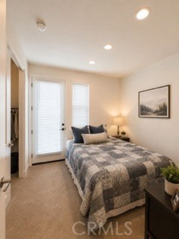 Image 11 of property listing at 29742 Woodcreek, Winchester, CA 92596