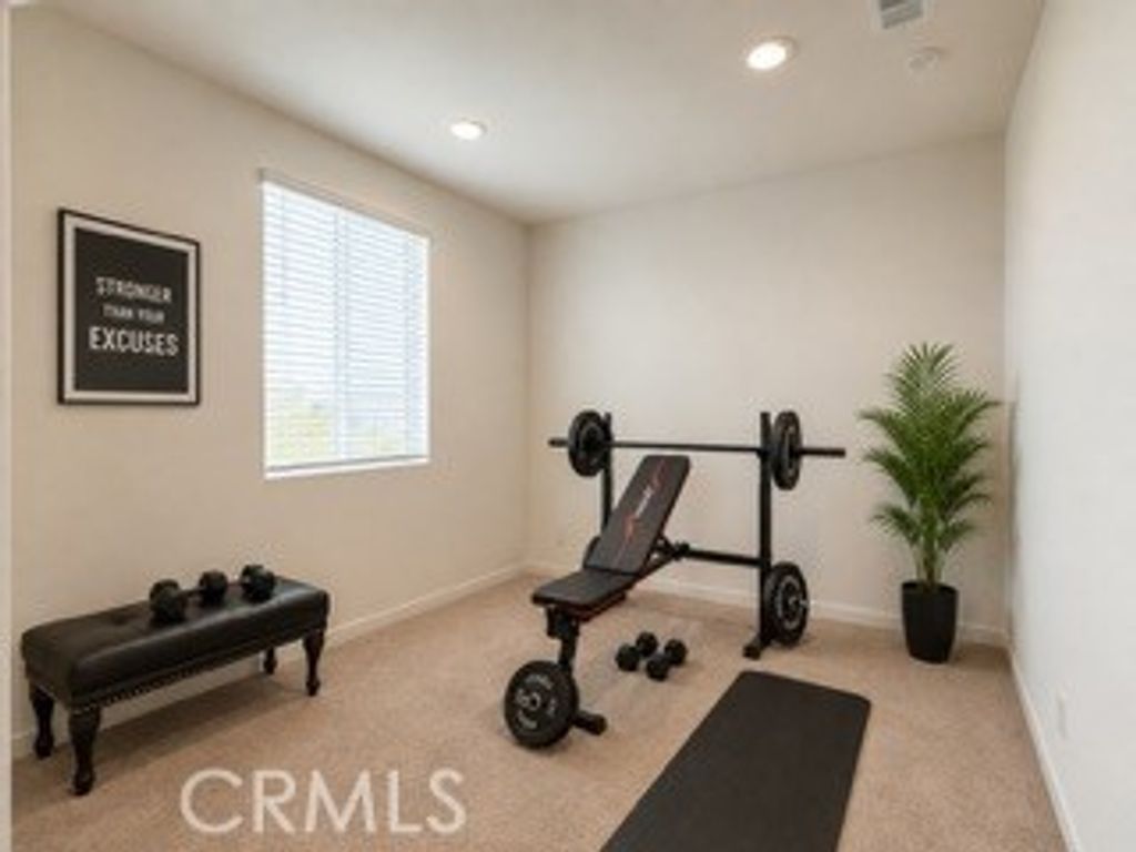 Image 13 of property listing at 29742 Woodcreek, Winchester, CA 92596