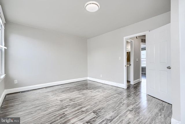 3218 LYNDALE AVE, Baltimore, MD 21213