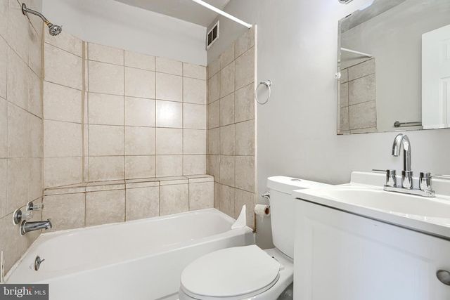 3218 LYNDALE AVE, Baltimore, MD 21213