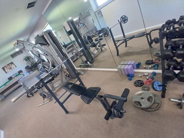470 Executive Center Drive 4n, West Palm Beach, FL 33401