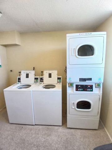 470 Executive Center Drive 4n, West Palm Beach, FL 33401