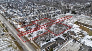 7364 Pearl Road, Middleburg Heights, OH 44130