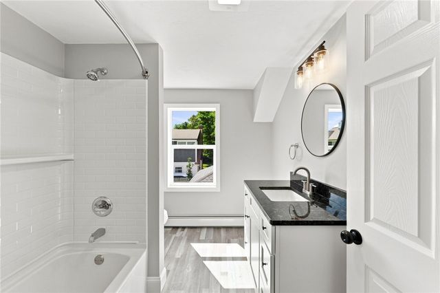 20 Grace Avenue, Warwick, RI 02889