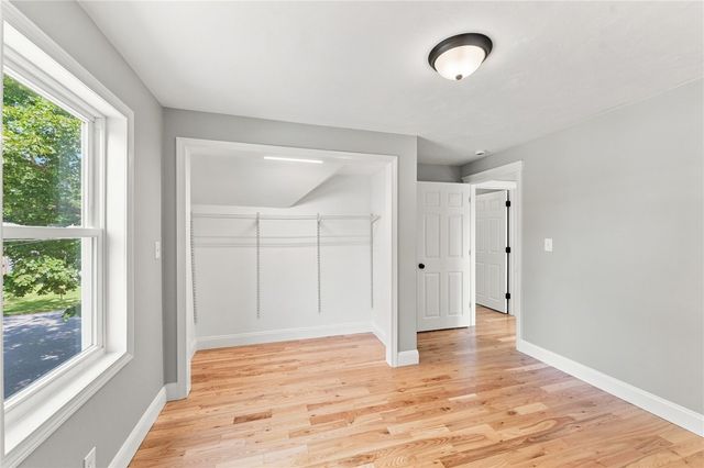 20 Grace Avenue, Warwick, RI 02889