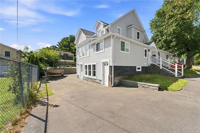 20 Grace Avenue, Warwick, RI 02889