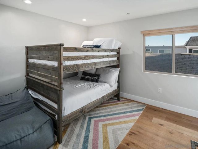 851-53 Sapphire, San Diego, CA 92109