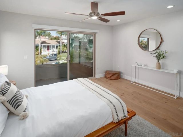 851-53 Sapphire, San Diego, CA 92109