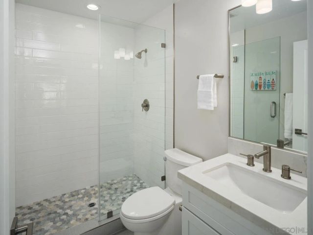 851-53 Sapphire, San Diego, CA 92109