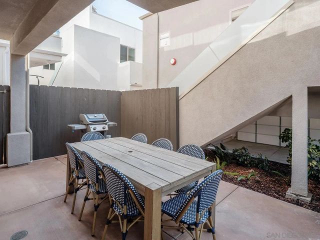 851-53 Sapphire, San Diego, CA 92109