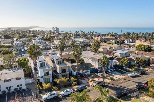 851-53 Sapphire, San Diego, CA 92109