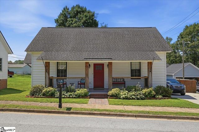417 Pennsylvania Avenue, Greer, SC 29650