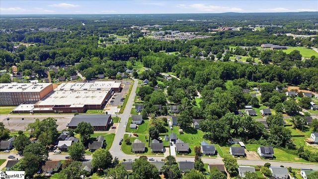417 Pennsylvania Avenue, Greer, SC 29650