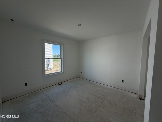 5048 Magnolia Drive, Oregon, OH 43616