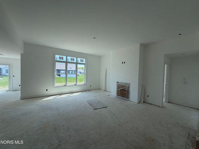 5048 Magnolia Drive, Oregon, OH 43616