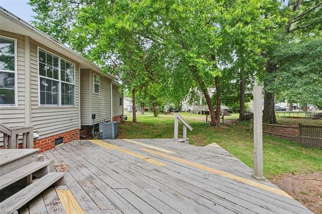 5437 Lilac CRES, Portsmouth, VA 23703