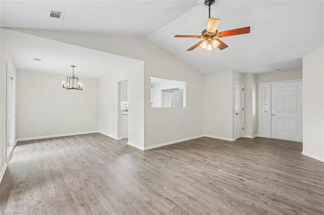 5437 Lilac CRES, Portsmouth, VA 23703