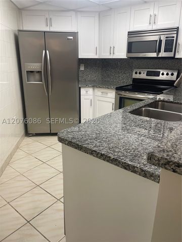 10249 NW 9th St Cir 108-8, Miami, FL 33172