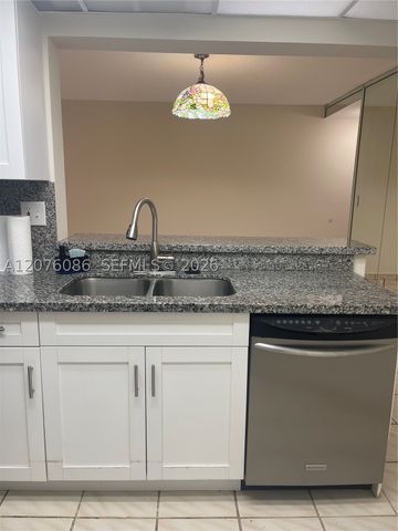 10249 NW 9th St Cir 108-8, Miami, FL 33172