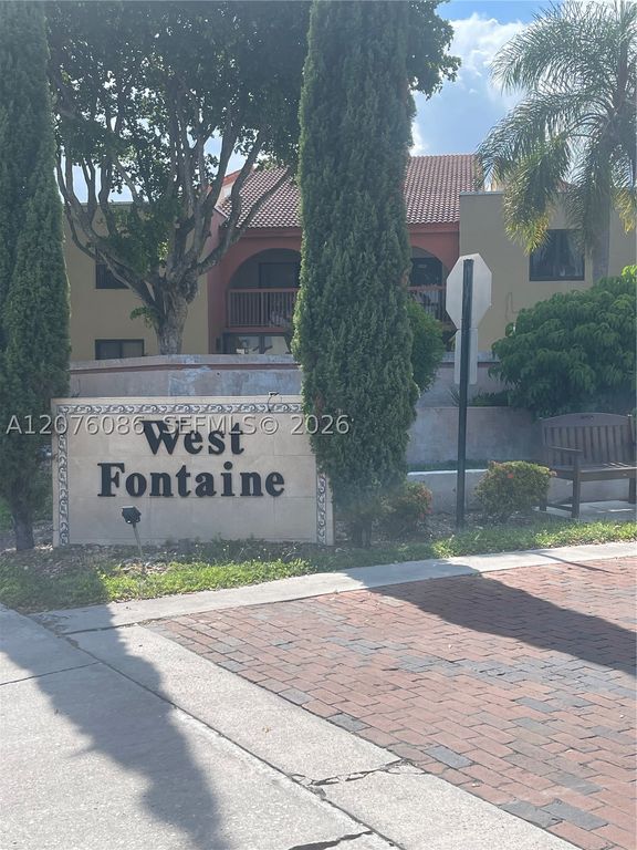 10249 NW 9th St Cir 108-8, Miami, FL 33172