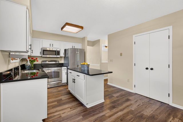 700 Andrea Lane, Pickerington, OH 43147