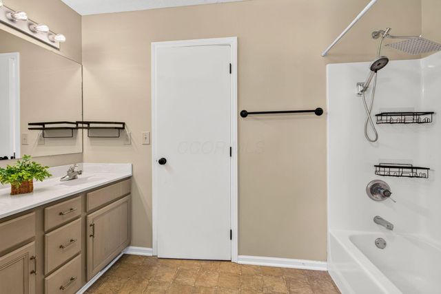 700 Andrea Lane, Pickerington, OH 43147