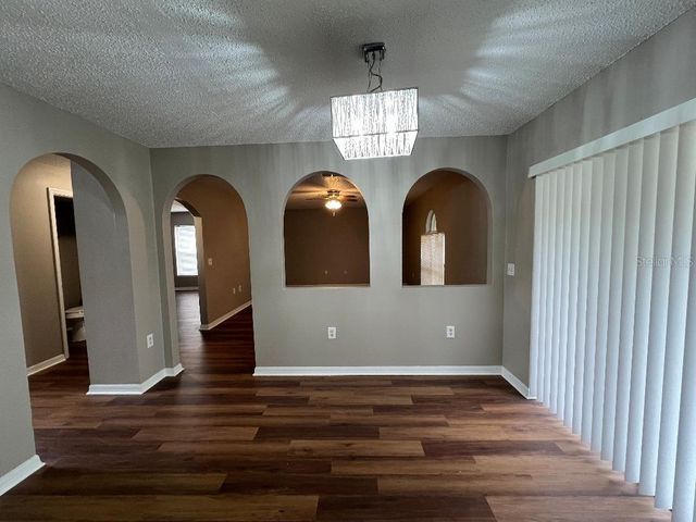 512 YEARLING COVE LOOP, Apopka, FL 32703