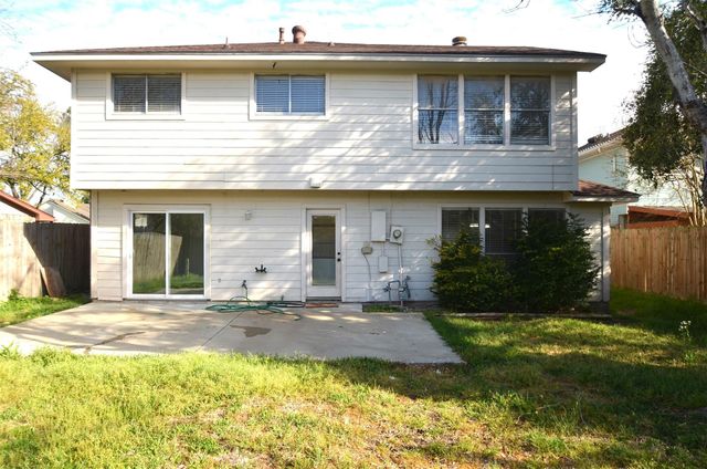 12739 Skyknoll Lane, Houston, TX 77082