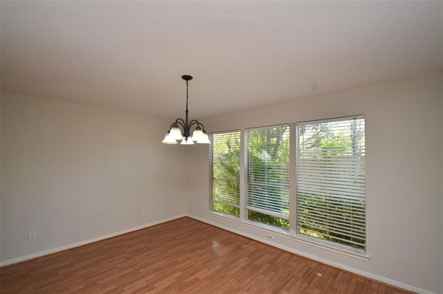12739 Skyknoll Lane, Houston, TX 77082