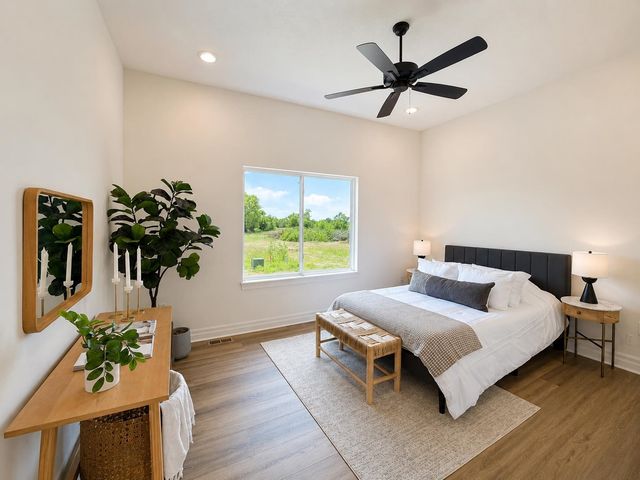 5857 N St. Paul Ct., Wichita, KS 67204