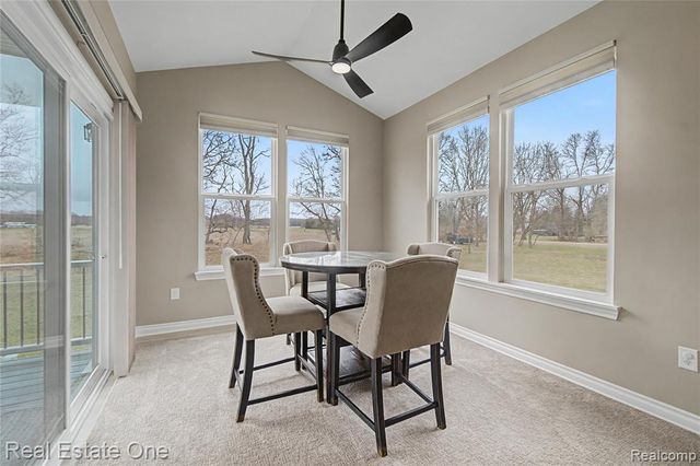 8370 Grist Mill Drive, Fenton, MI 48430