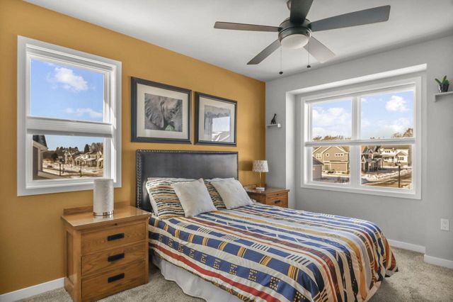 2812 Frisee Drive, Fitchburg, WI 53711