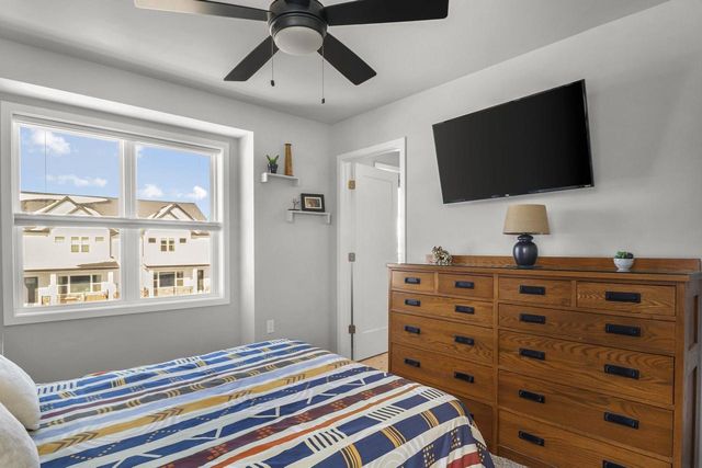 2812 Frisee Drive, Fitchburg, WI 53711