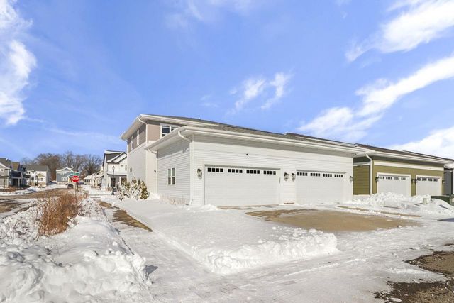 2812 Frisee Drive, Fitchburg, WI 53711