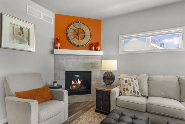 2812 Frisee Drive, Fitchburg, WI 53711