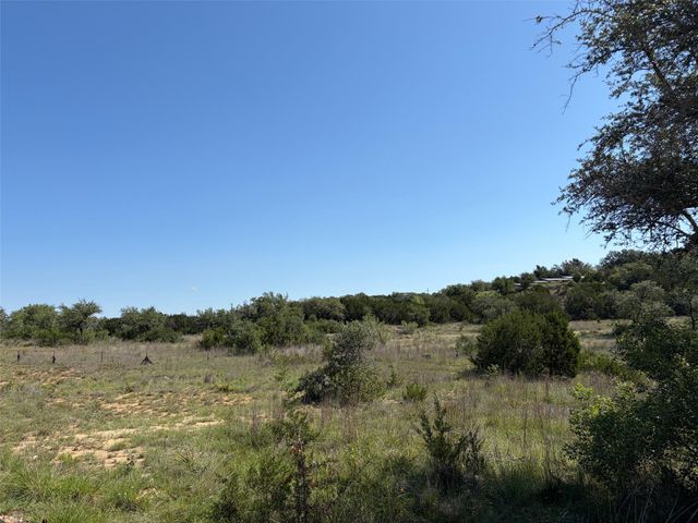 4213 Crawford RD, Spicewood, TX 78669