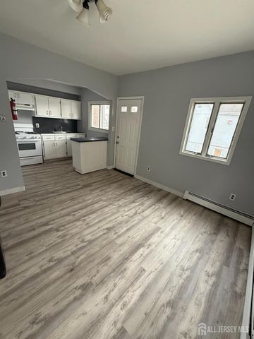 80 1st Street, Perth Amboy, NJ 08861