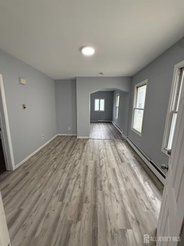 80 1st Street, Perth Amboy, NJ 08861