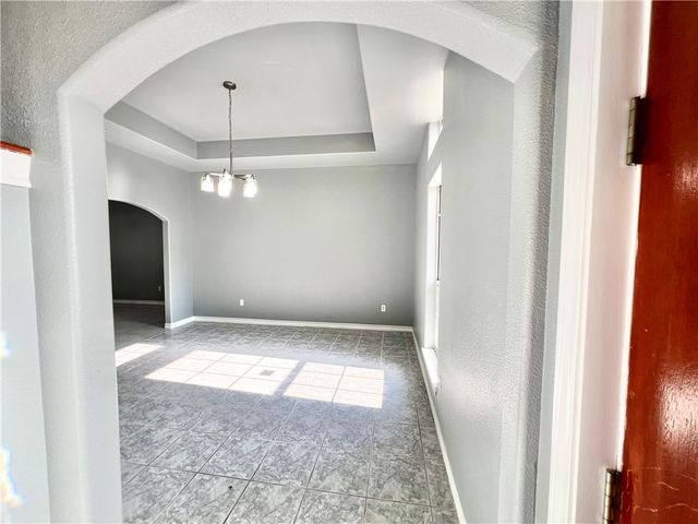 7921 Etienne Dr, Corpus Christi, TX 78414